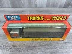 Ford CL-9000 W/Van, 1/64, Ertl, Trucks & Miniatures Of The World