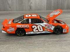 Tony Stewart #20 Home Depot 2001 Grand Prix Clear Window Bank, 1/24, Limited Edition, #759/3600, Action