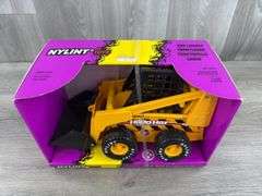 Hard Hat Contractors End Loader, 11 1/2” Long, Nylint Toys