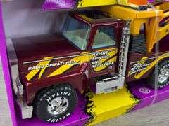 Nylint Towing & Recovery Wrecker, 16” Long, No. 866
