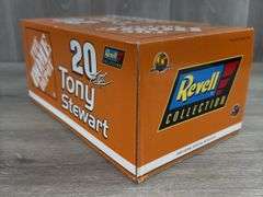 Tony Stewart #20 Home Depot 1999 Pontiac Grand Prix Stock Car, 1/24, Certificate Of Authenticity, 1 Of 3,120, Revell Collection