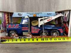 Nylint Towing & Recovery Twin Boom Wrecker, 16” Long