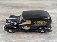 1940 Ford Sedan Cooper Armored Cord Tires Delivery Bank, 1/25
