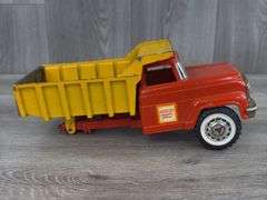 Hubley Mighty Metal Dump Truck, 11 1/2” Long