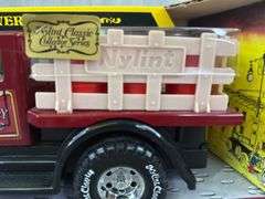 Nylint Delivery Service Truck, 12 1/2” Long, Nylint Classics