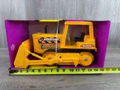 Hard Hat Contractors Jumbo Dozer, 14 1/2” Long