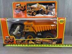 The Cat RC Power Dumper, 16” Long, New Bright