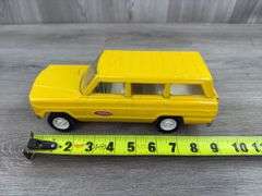 Tonka Jeep Wagoneer, 9 1/4” Long