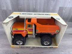 Nylint Big Pumpkin Dump Truck, 13 3/4” Long
