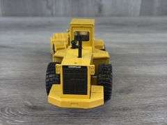 Caterpillar 988B Wheel Loader, 1/50, Ertl
