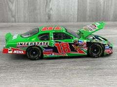 Bobby Labonte #18 Interstate Batteries 2004 Monte Carlo Club Car, 1/24, Limited Edition, #72/504, Action