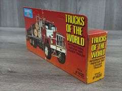International Paystar 5000 Logger Trailer, 1/64, Ertl, Trucks & Miniatures Of The World