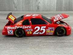 Ken Schrader #25 Budweiser Monte Carlo Stock Car Bank, 1/24, 1 Of 6,204, Action