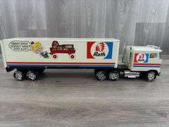 Rath Tractor Trailer, 21” Long, Nylint
