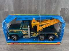 Nylint Towing & Recovery Wrecker, 16” Long, No. 866
