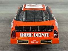 Tony Stewart #20 Home Depot/NEXTEL Inaugural Season 2004 Monte Carlo Stock Car, 1/24, Limited Edition, #2728/3704, Action, Dealer Exclusive