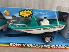 Power Prop Surf Runner, 25 1/2” Long,  Nylint