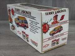Terry Labonte #5 Kellogg’s Chevrolet Suburban Truck Bank, 1/25, Collector Edition, Brookfield Collectors Guild