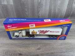 Mack Miller High Life Truck & Trailer, 1/55, Siku