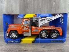 Big Pumpkin Towing Wrecker, 16” Long, Nylint Toys