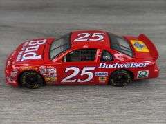 Ken Schrader #25 Budweiser Monte Carlo Stock Car, 1/24, 1 Of 5,004, Action