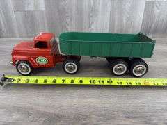 Hubley Mighty-Metal Truck & Dump Trailer, 17” Long