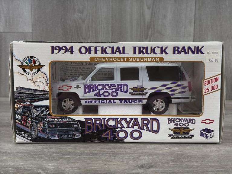 1994 Brickyard 400 Inaugural Race Chevrolet Suburban Truck Bank, 1/25, Certificate Of Authenticity, Brookfield Collectors Guild