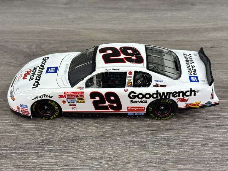Kevin Harvick #29 GM Goodwrench/Black Rookie 2001 Monte Carlo Stock Car Bank, 1/24, Limited Edition, 1 Of 504, Action Platinum Series