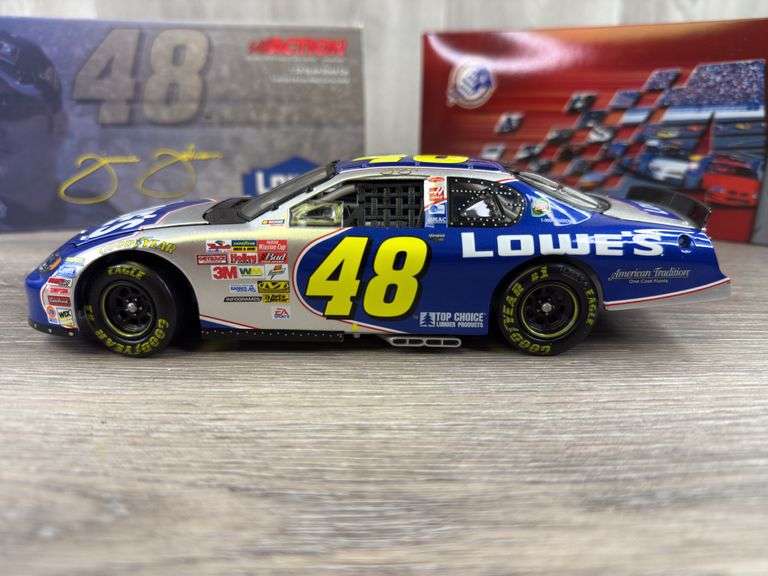 Jimmie Johnson #48 Lowe’s 2003 Monte Carlo Stock Car, 1/24, Limited Edition, Action