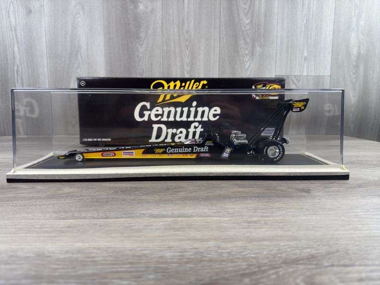 Larry Dixon Jr. Miller Genuine Draft Top Fuel Dragster, 1/24, 1995 Limited Edition, Action