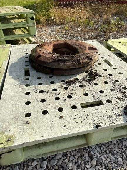 Farmall/International Wheel Weights - Qyt. 2