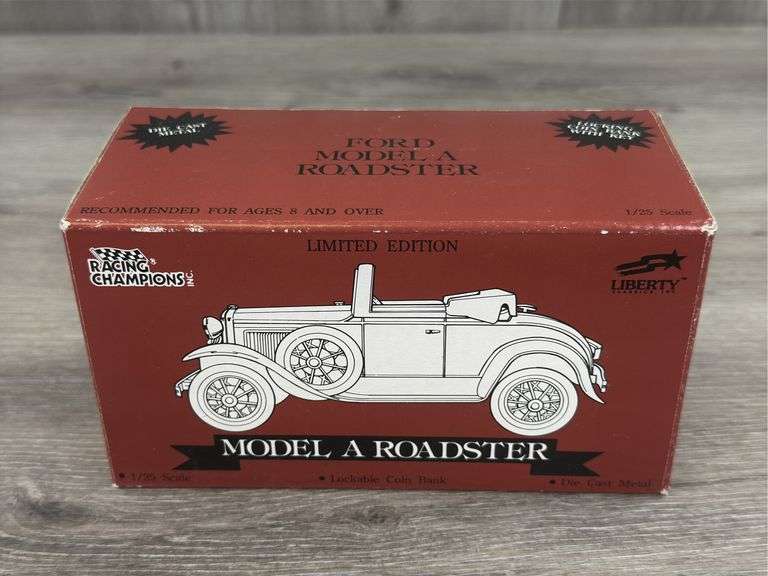 Ford Model A 1993 Hooters 500 Roadster Bank, 1/25, Limited Edition, Racing Champions, Liberty Classics