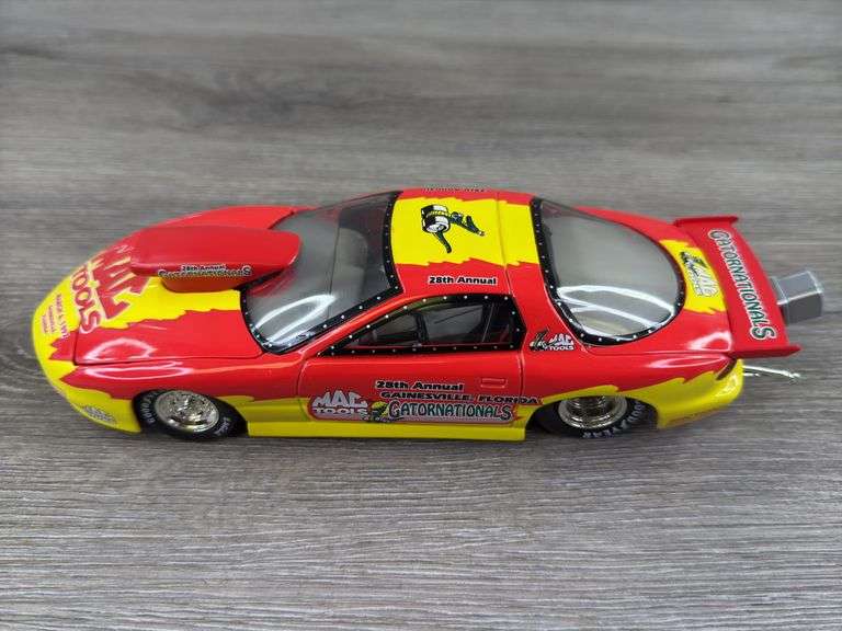 Gatornationals MAC Tools 1997 Pontiac Pro Stock, 1/24, Limited Edition, 1 Of 8000, Action