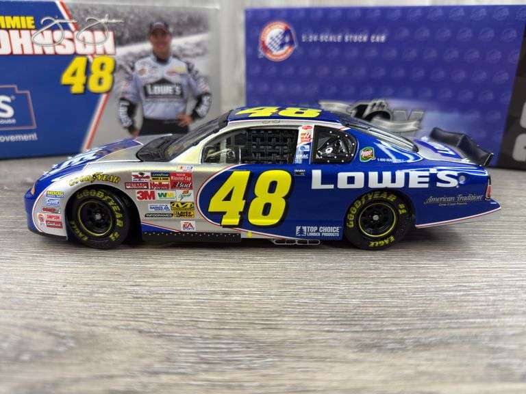 Jimmie Johnson #48 Lowe’s 2002 Monte Carlo Stock Car, 1/24, Limited Edition, Action 10th Anniversary