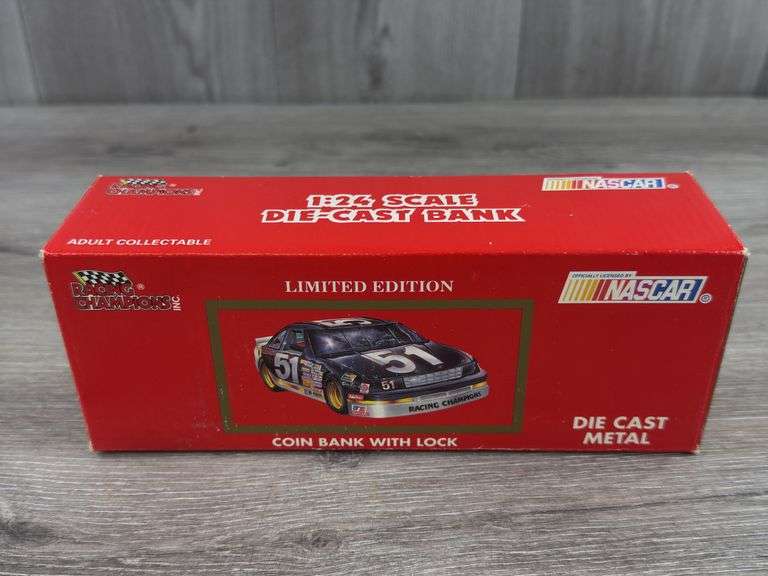 Davey Allison #28 Havoline Thunderbird Stock Car Bank, 1/24, Limited Edition, Racing Champions