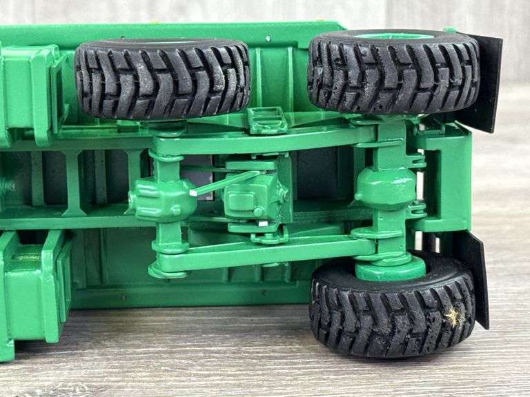 Hendrickson Hulk H360 Heavy Duty Ballast Truck, 1/50