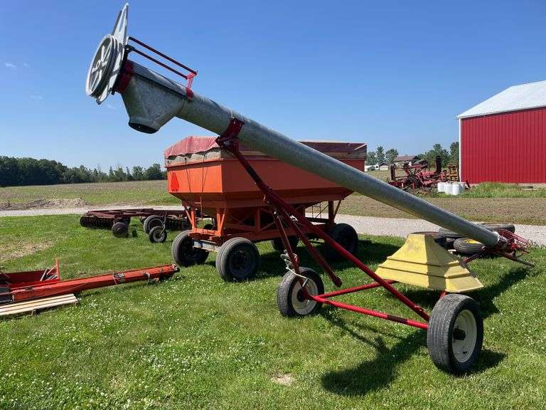 Hutchinson 8” Auger