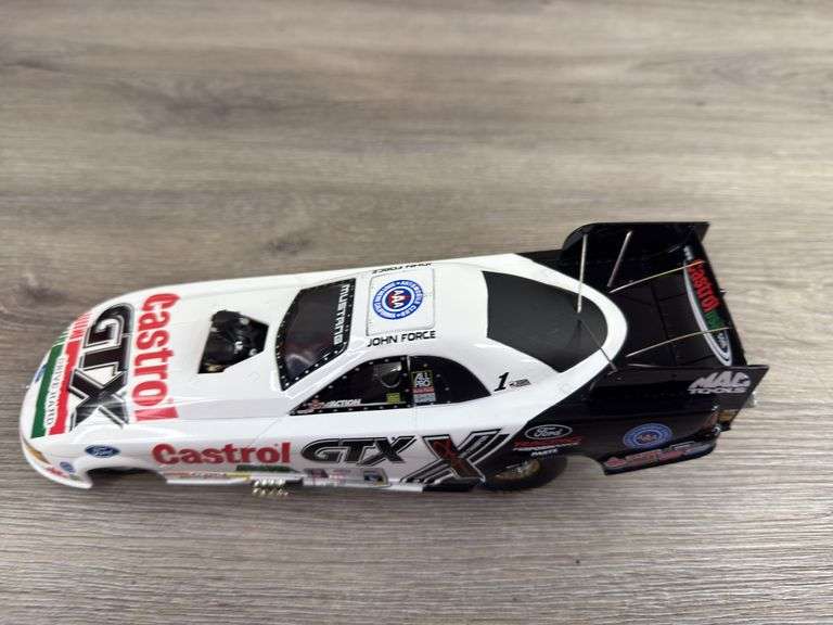 John Force Castrol GTX 2001 Mustang Funny Car, 1/24, Limited Edition, Action