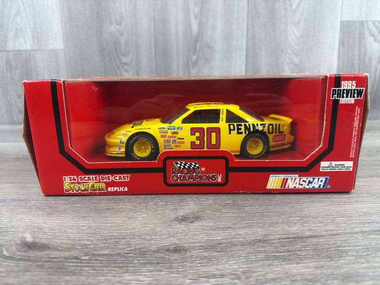 Michael Waltrip #30 Pennzoil Pontiac Stock Car, 1/24, 1995 Preview Edition, Racing Champions