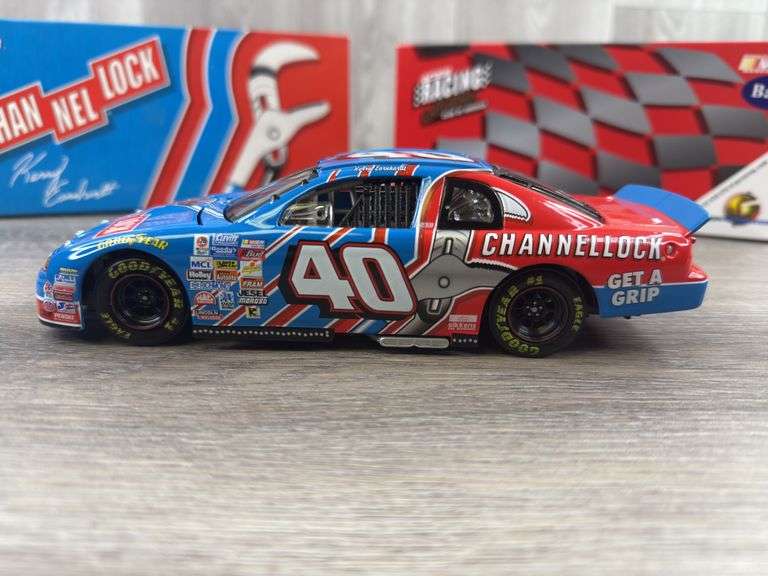 Kerry Earnhardt #40 Channellock 1999 Monte Carlo Stock Car Bank, 1/24, Limited Edition, 1 Of 2500, Action Racing Collectables Club Of America