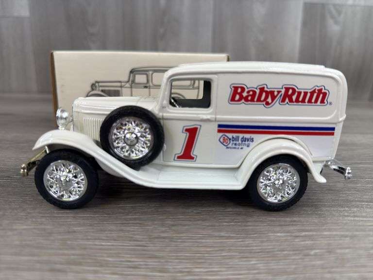 Jeff Gordon #1 Baby Ruth 1932 Ford Panel Delivery Bank, 1/25, #96/1008, Ertl
