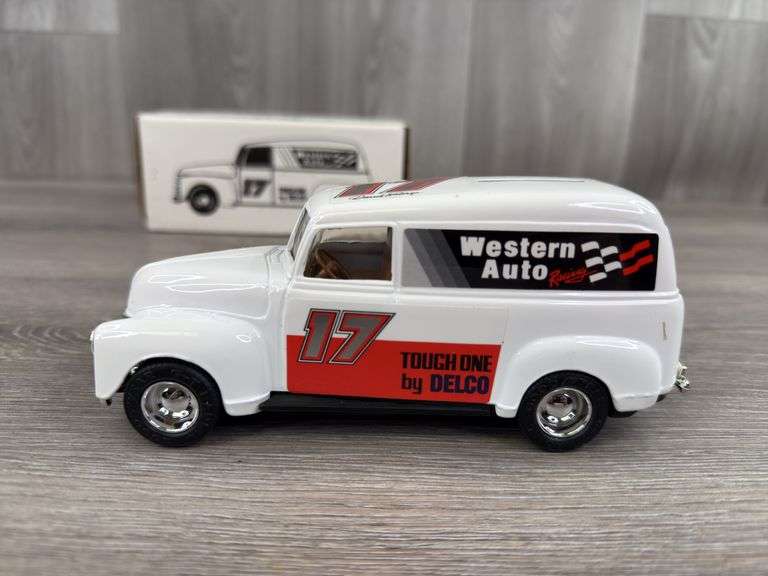 Darrell Waltrip #17 Western Auto Racing 1950 Panel Truck Bank, 1/25, Ertl