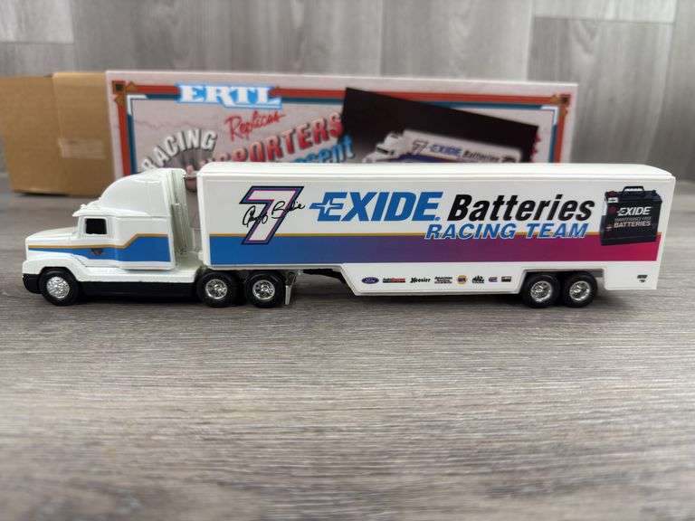 Geoff Bodine #7 Exide Batteries Freightliner Racing Team Transporter, 1/64, Limited Edition, White Rose Collectibles, Ertl, Original Shipping Box