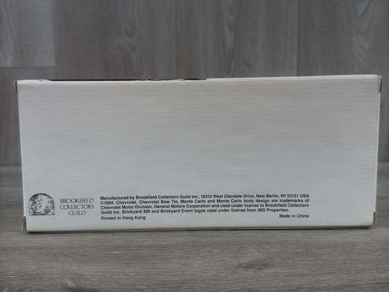1994 Brickyard 400 Inaugural Race Chevrolet Suburban Truck Bank, 1/25, Certificate Of Authenticity, Brookfield Collectors Guild
