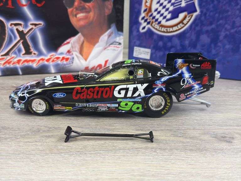John Force Castrol GTX/9X Champion 2000 Mustang Funny Car, 1/24, Limited Edition, Action