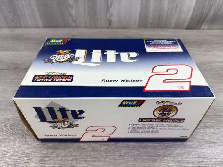 Rusty Wallace #2 Miller Lite 1997 Ford Thunderbird Stock Car, 1/24, Certificate Of Authenticity, Revell Collection