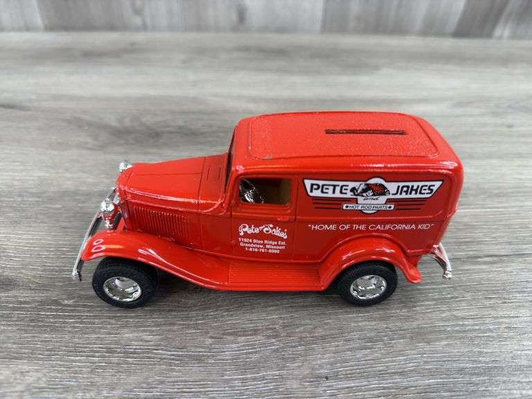 Pete & Jake’s Hot Rod Parts 1932 Ford Delivery Van Bank, 1/25, Model Series Issue #3, Ertl, Eastwood Automobilia