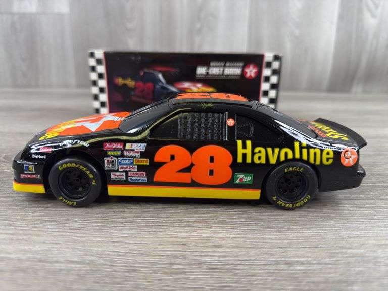 Davey Allison #28 Havoline Thunderbird Stock Car Bank, 1/24, 1993 Collector Series, Racing Champions