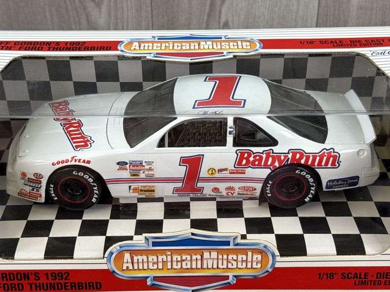 Jeff Gordon #1 Baby Ruth 1992 Thunderbird Stock Car, 1/18, Limited Edition, American Muscle, Ertl Collectibles