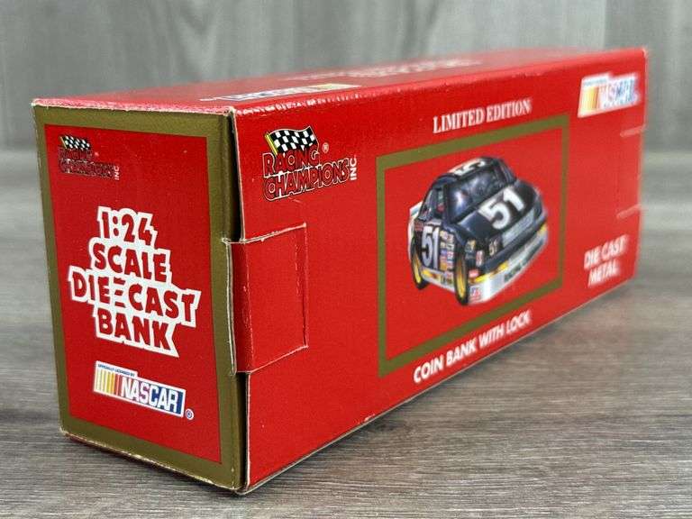 Rusty Wallace #2 Pontiac Excitement Grand Prix Stock Car Bank, 1/24, Limited Edition, 1 Of 2500, Racing Champions